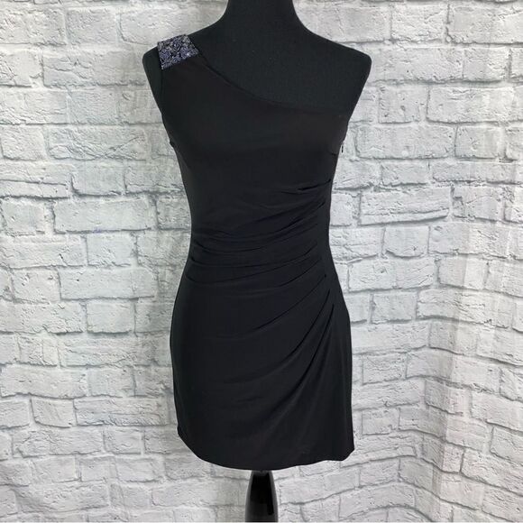 JS boutique one shoulder rouched dress w/sequin appliqué black sz 6 - Picture 1 of 14